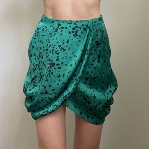 L’academie Green Animal Print Mini Skirt XXS